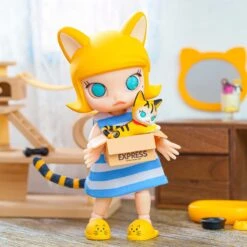 MOLLY Cat In The Box Action Figure -Pop Mart Sale Shop 20231011 120204 620904 1200x1200