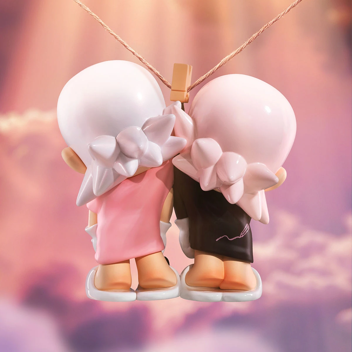 Zsiga Romantic Greetings Figurine Zsiga Romantic Greetings Figurine -Pop Mart Sale Shop