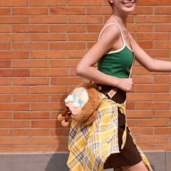 CRYBABY Crying Again Series-Big Head Bag(I'll Bring You A Flower) -Pop Mart Sale Shop 20240925 113438 892213 crybaby crying again series big head bag i ll bring you a flower accessories pop mart us scene 3 1200x1200