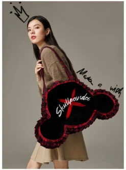 SKULLPANDA Tell Me What You Want Series Shoulder Bag 11 SKULLPANDA Tell Me What You Want Series Shoulder Bag -Pop Mart Sale Shop 20241104 181803 431818 05 skullpanda tell me what you want series shoulder bag accessories details popmart us 1200x1622