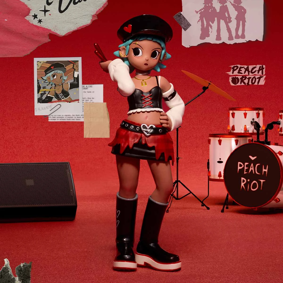 Peach Riot Bloody Valentine Figures Peach Riot Bloody Valentine Figures -Pop Mart Sale Shop 20250122 175743 824234 scene 4 peach riot bloody valentine figures figurine details popmart