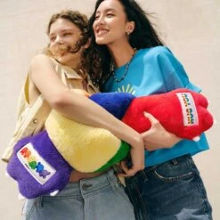 INSTINCTOY HUG YOU SERIES-Pillow 5 INSTINCTOY HUG YOU SERIES-Pillow -Pop Mart Sale Shop 20250429 143119 631830 4 instinctoy hug you series pillow accessories details popmart us 1200x1200