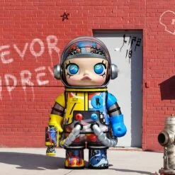 MEGA SPACE MOLLY 1000% Trevor Andrew 4 MEGA SPACE MOLLY 1000% Trevor Andrew -Pop Mart Sale Shop scene 01 4G73pOH50H 1200x1200