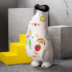 MEGA COLLECTION 1000% FLABJACKS Banana Boo × Smiley -Pop Mart Sale Shop scene 01 oVRuLnV4ot 1200x1200