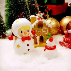 Sweet Bean Snowman Figurine -Pop Mart Sale Shop scene 02 dNeehp8zW5 1200x1200